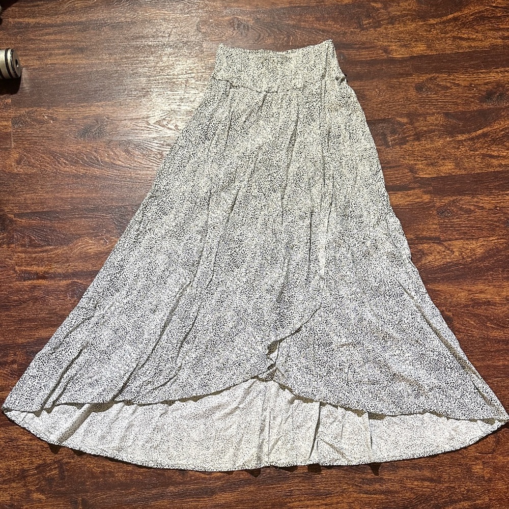 Japna Black and White Maxi Skirt